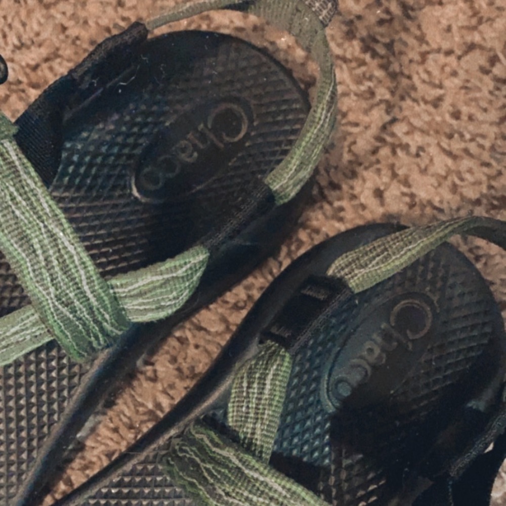 Chacos - Picture 3 of 4